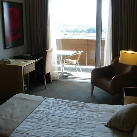 Vip Executive Azores Hotell 4*