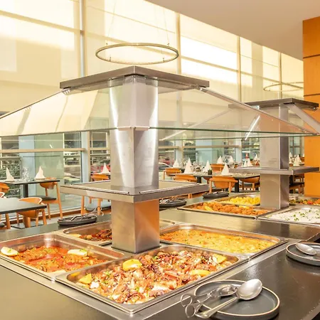 Hotel Vip Executive Azores 4*