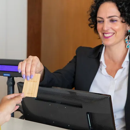 Hotel Vip Executive Azores 4*