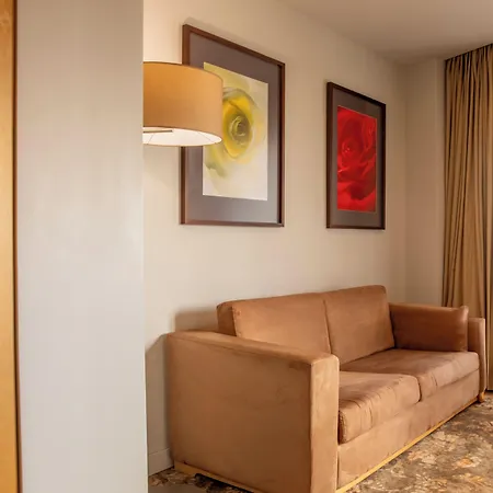 Vip Executive Azores Hotel 4*