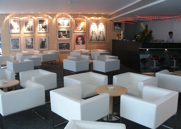 Szálloda Vip Executive Azores 4*