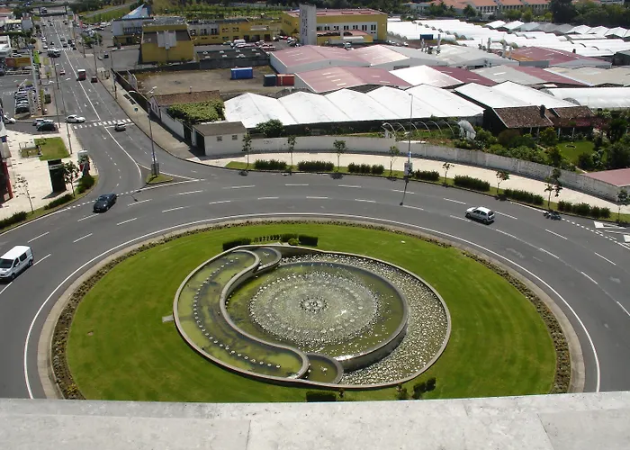 Vip Executive Azores Hotel 4*